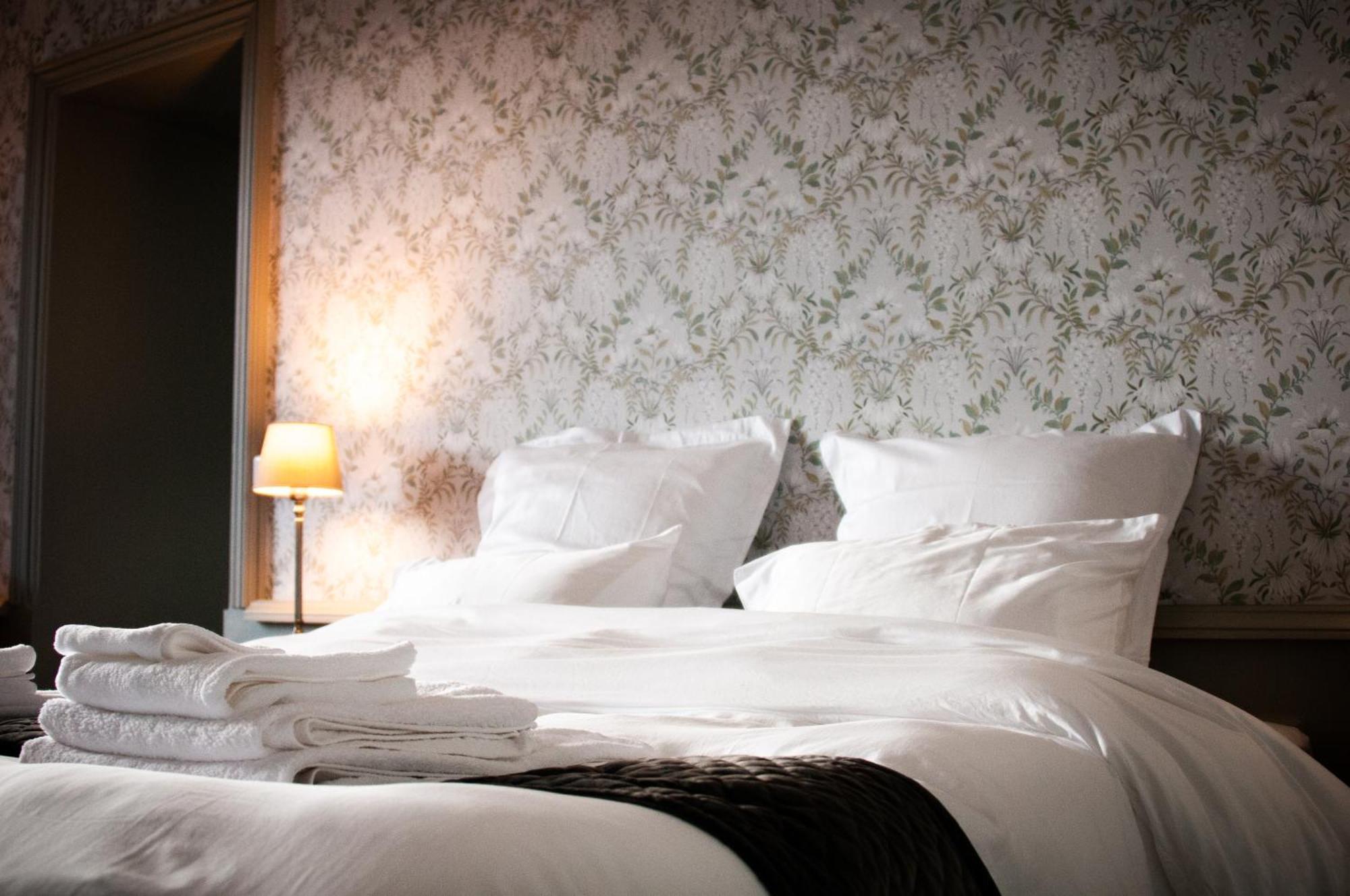 Domaine De La Briouse Bed & Breakfast Sanxay Dış mekan fotoğraf